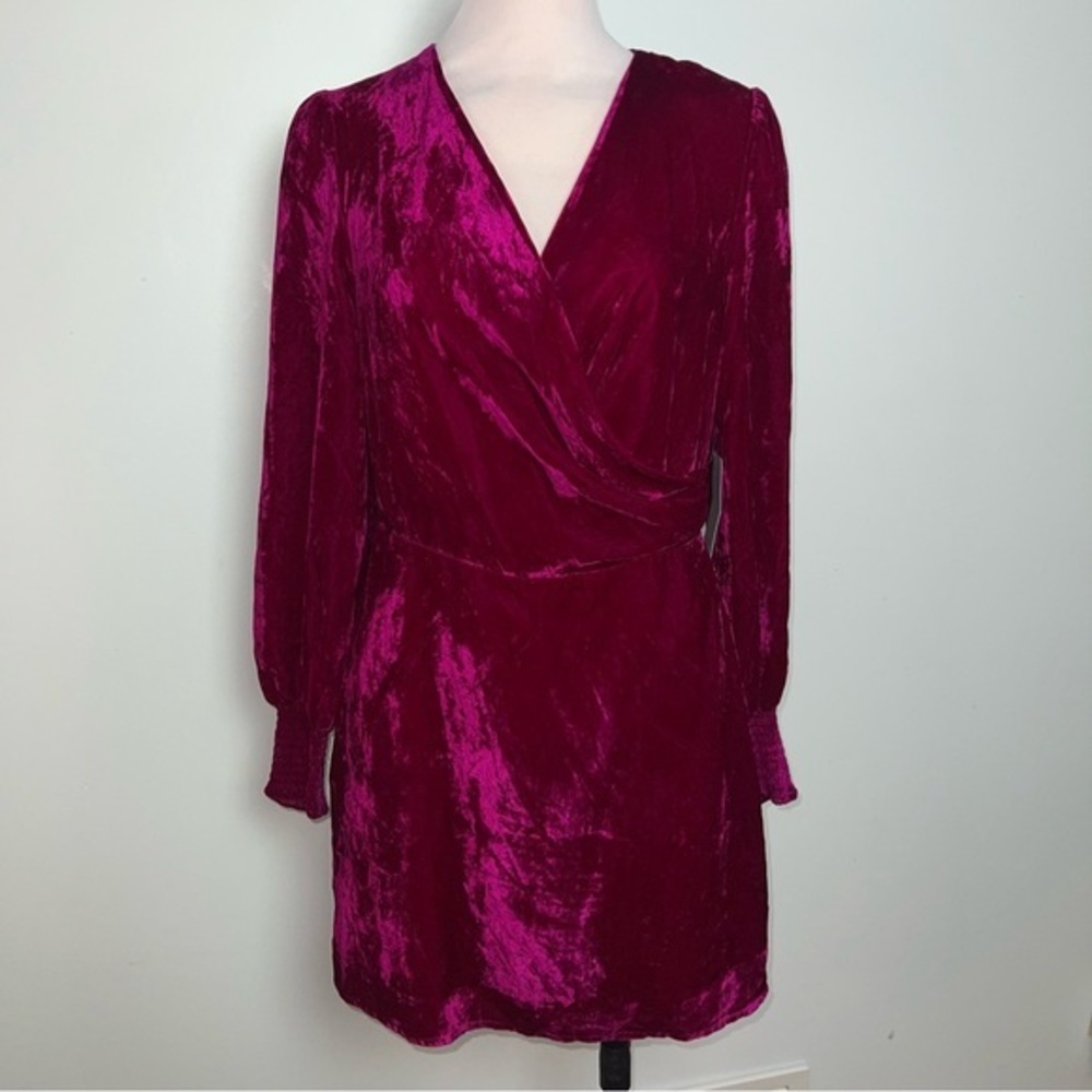 MELLODAY Berry Pink Velvet Long Sleeve Faux Wrap Mini Dress Women’s Size M